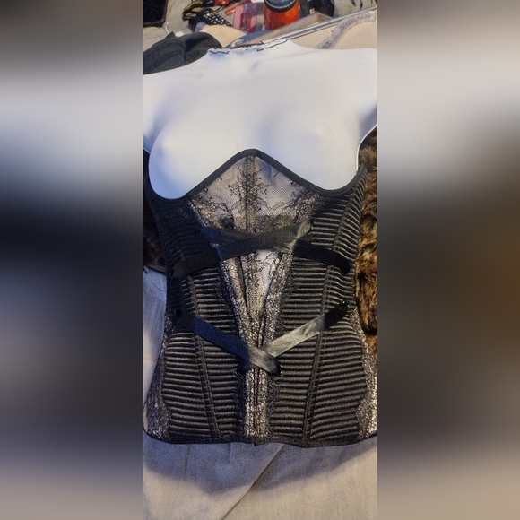 Victoria's Secret Other - Victoria's Secret corset u